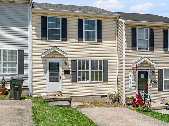 2nd image of 3711 Trent Cir