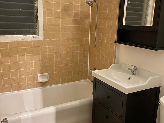 Shower with tub