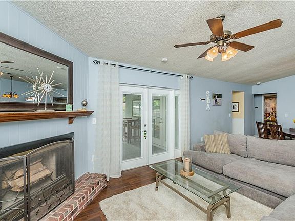 4th image of 12891 Pine Way Dr