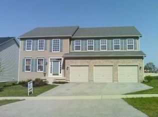11 Arbury Ct, Bolingbrook, IL 60440