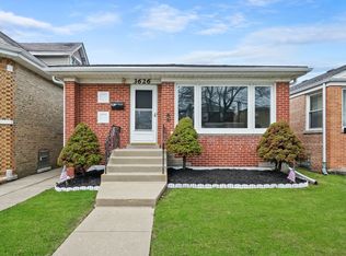 3626 N Oriole Ave, Chicago, IL