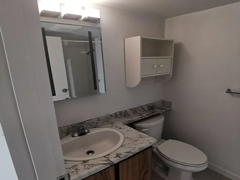 8651 Westminster Hwy #224 — Photo 11