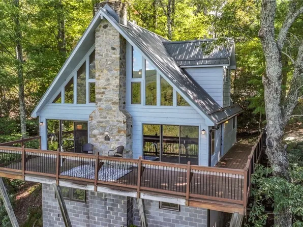 329 Deer Run Road, Deep Gap, NC 28618