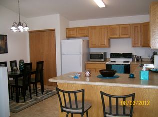 1530 W Pine St APT 316, Baraboo, WI 53913