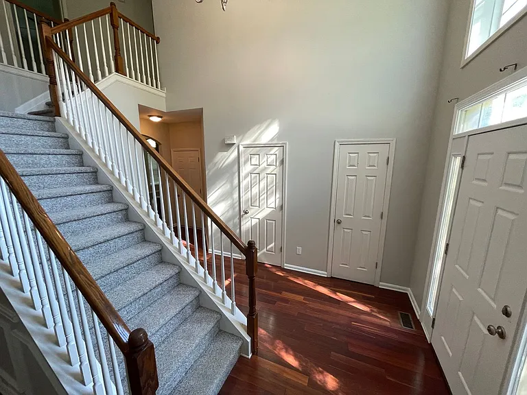 10704 Copper Ridge Dr — Photo 10