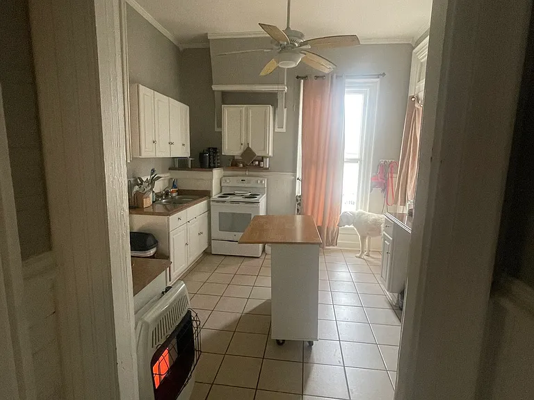 303 E Lytle St #3 — Photo 10