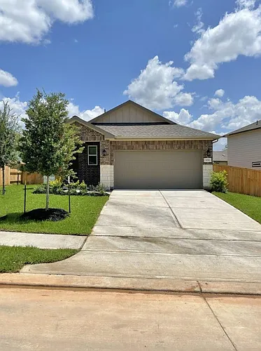 7052 Silverleaf Oak St Photo 1