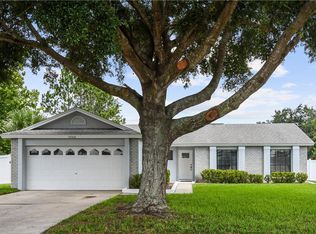 15512 Hidden Lake Cir, Clermont, FL 34711