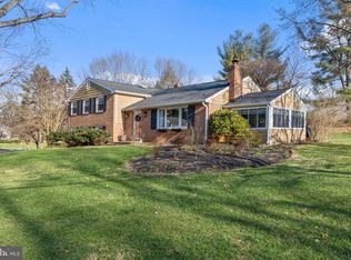 204 Brookmead Rd, Wayne, PA 19087