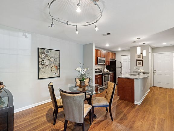 4th image of 7030 Gentle Shade Rd #9-304