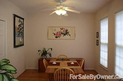 3rd image of 302 Orchard Ln Unit 2