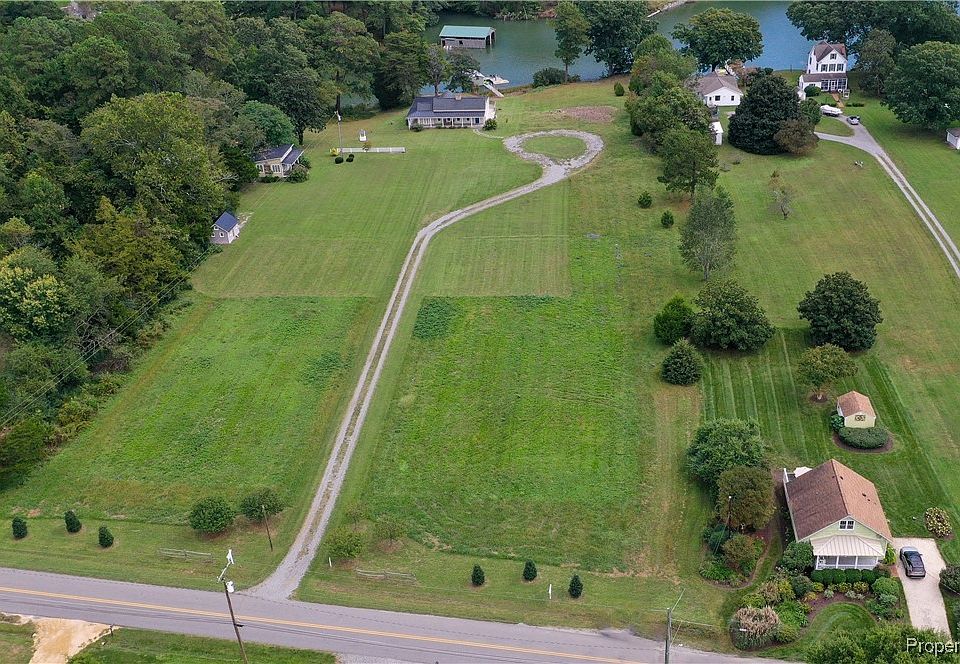 1st image of 0 King Carter Dr Lot 1