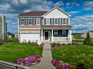 954 Mirador Dr, North Aurora, IL 60542