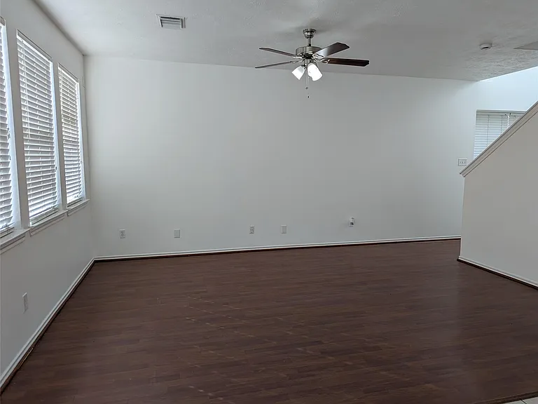 16515 Beckland Ln — Photo 2
