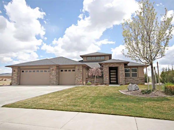 113 Woods Ct, Elko, NV 89801