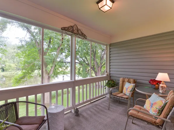 1262 Pond View Ln, White Bear Township, MN 55110