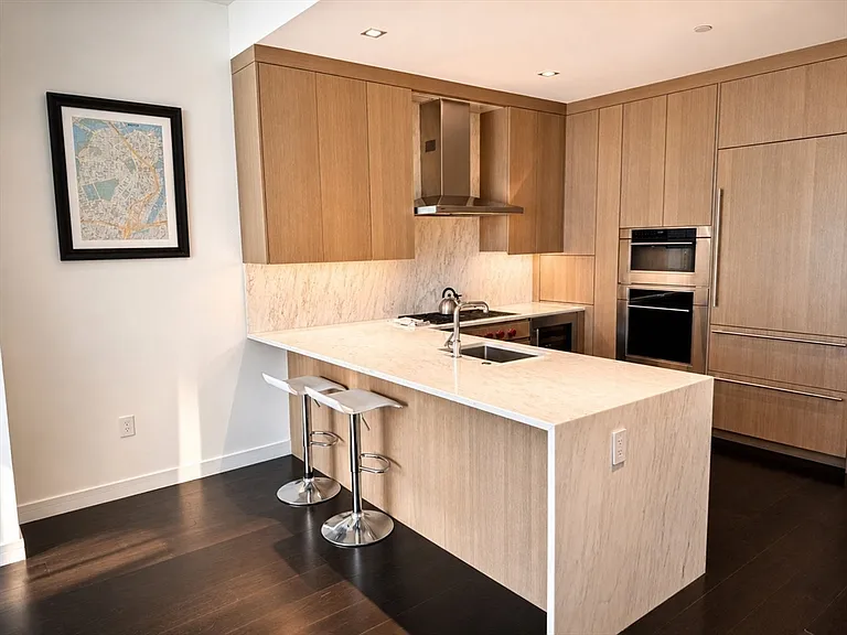 150 Seaport Blvd #20G — Photo 6