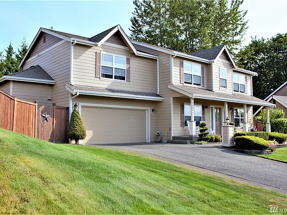 3rd image of 16404 135th Ave E