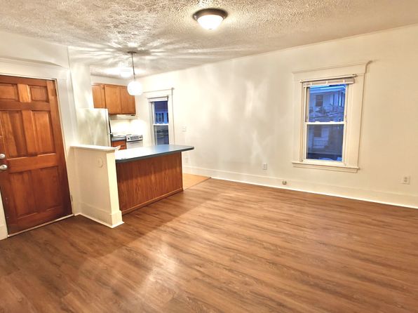 118 High St APT 2