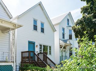 2929 N Washtenaw Ave, Chicago, IL 60618