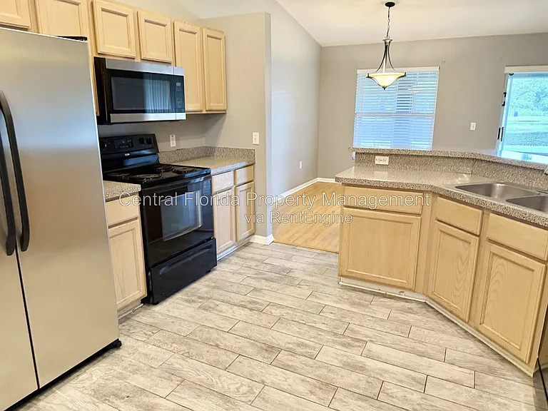 3805 Springlake Village Ct — Photo 8
