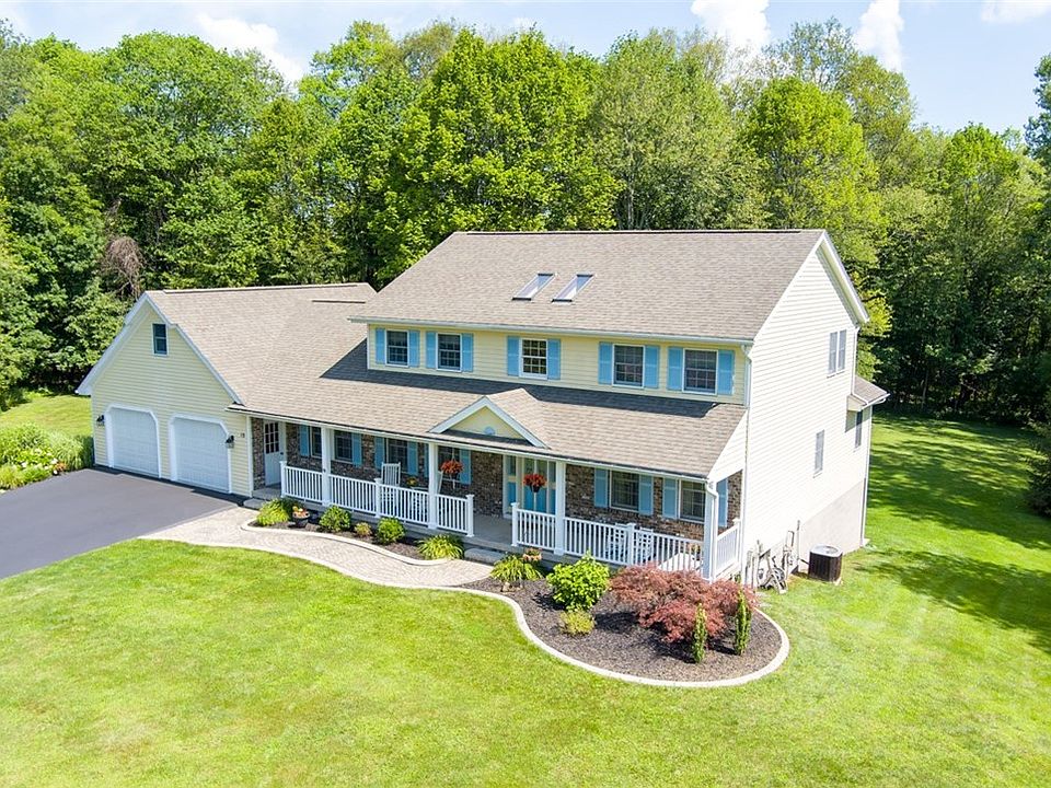 15 Aristocrat Cir, Spencerport, NY 14559 Zillow