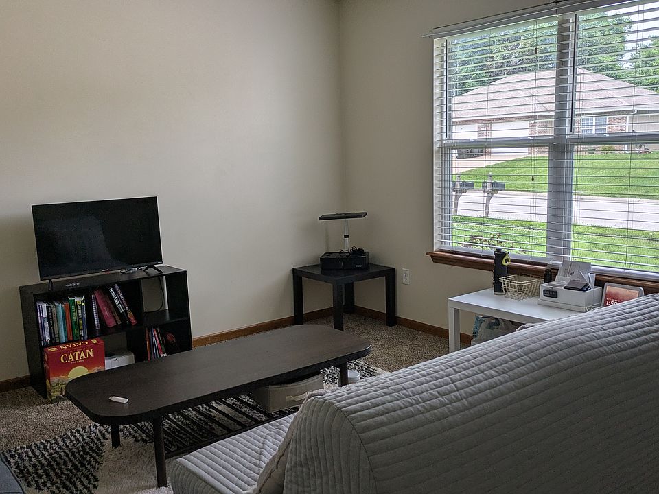 1st image of 408 Blake Anthony Dr #B