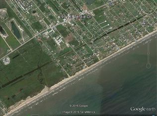 971 E Verdia Dr, Crystal Beach, TX 77650