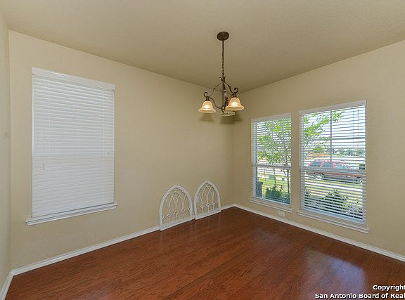 3rd image of 2964 Mistywood Lane