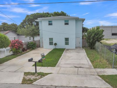 2176 NW 64th St, Miami, FL, 33147