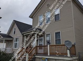 1230 S 15th Pl, Milwaukee, WI 53204