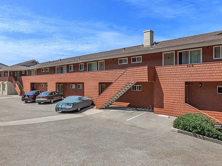 Terraces at Del Mar — Photo 7