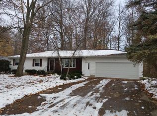 616 Hickory Ct, Sebewaing, MI 48759