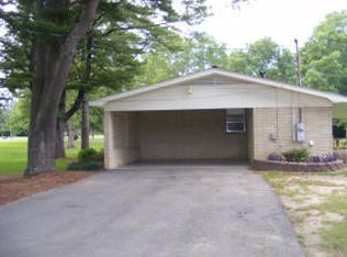 102 1st East St, Sumrall, MS 39482