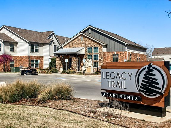 2nd image of 2501 Pendleton Dr #13-1314