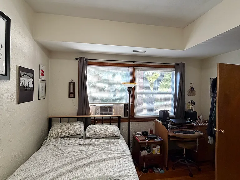 19 Mackin St — Photo 15