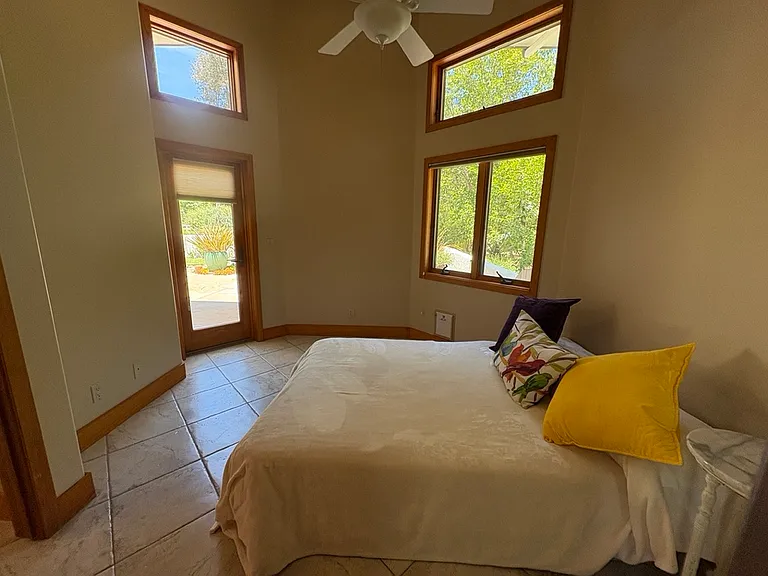 340A Longhorn Ln — Photo 10
