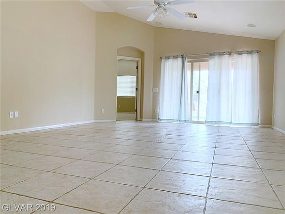 4th image of 3425 Blue Ash Ln