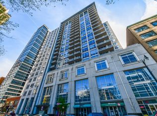 1305 S Michigan Ave APT 1702, Chicago, IL 60605