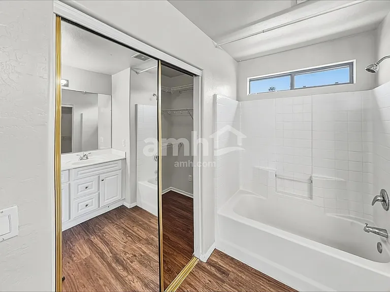 1701 S 113th Dr — Photo 12