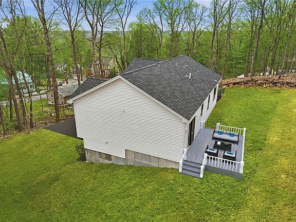 4th image of 51 Birch Rd