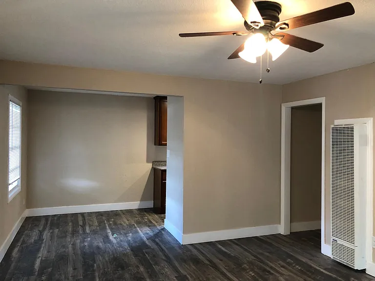 149 Rounds St — Photo 5
