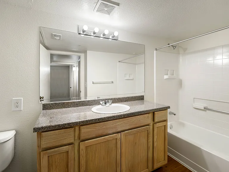 Bathroom - B1 Floorplan Bathroom - B1 Floorplan