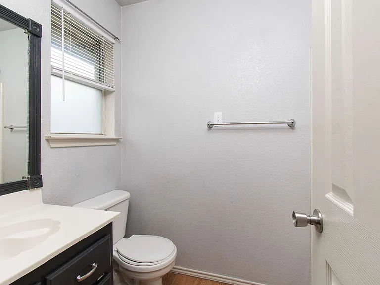 4608 Bowles Dr #A — Photo 9