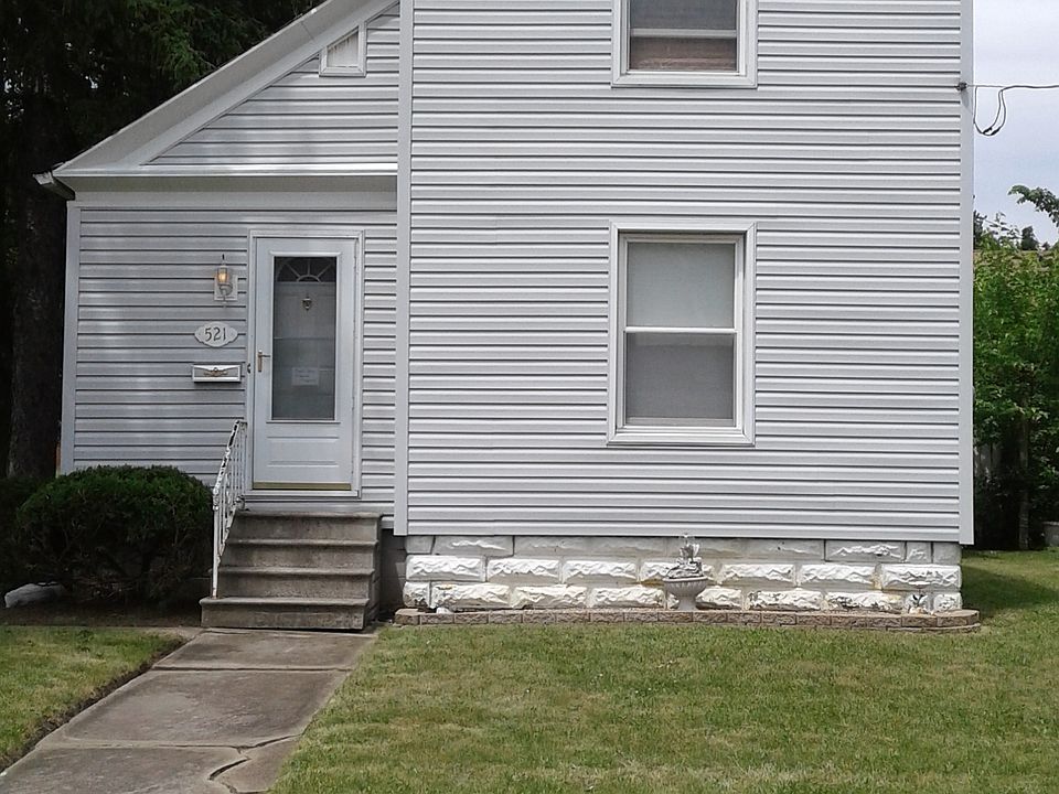 1st image of 521 Dewey Ave