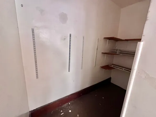 1082 Townsend Ave Floor 1, East Haven, CT 06512