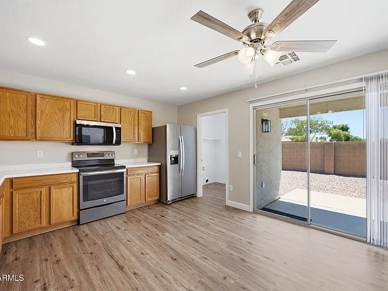 2851 E Cherry Hills Dr — Photo 5