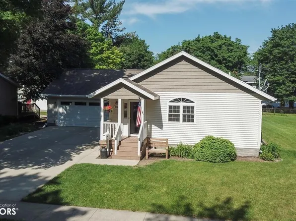 1325 River St, Iowa Falls, IA 50126