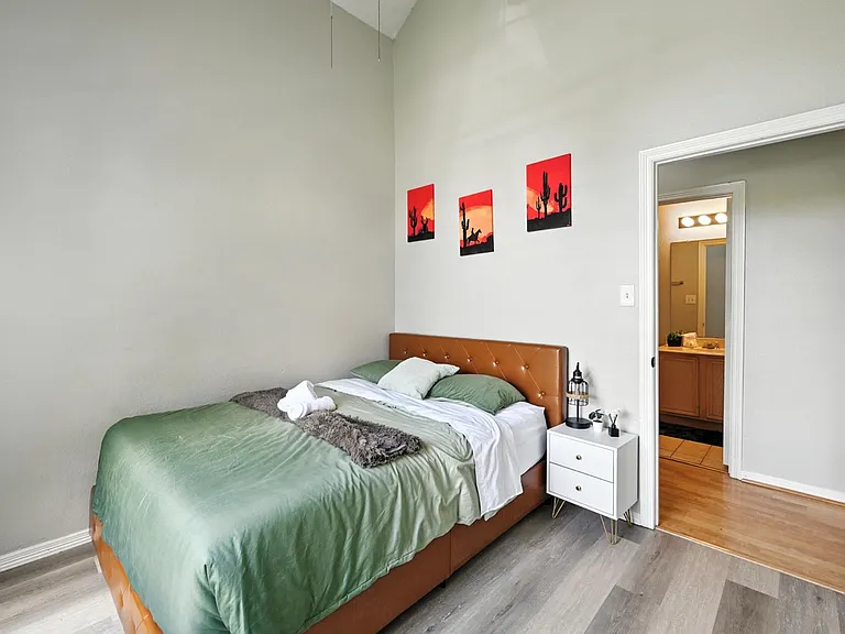 4168 Creekhollow Dr — Photo 15