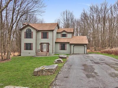 214 S Fairway Dr, Lake Ariel, PA, 18436